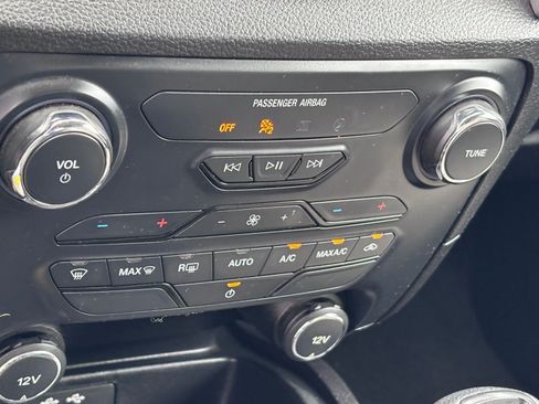 Used 2020 Ford Ranger XLT AWD/4WD image 29