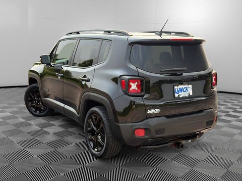 Used 2017 Jeep Renegade Altitude AWD/4WD image 2