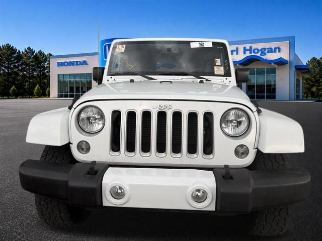 Used 2016 Jeep Wrangler Unlimited Sahara w/ Max Tow Package AWD/4WD image 6