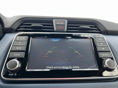 Certified 2025 Nissan Versa SV w/ Trunk Package image 9