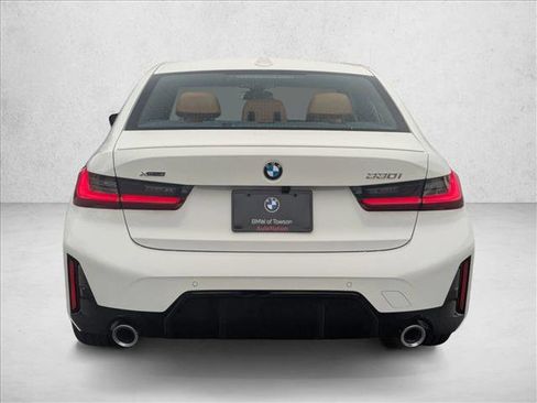 Used 2026 BMW 330i xDrive Sedan w/ M Sport Package AWD/4WD image 8