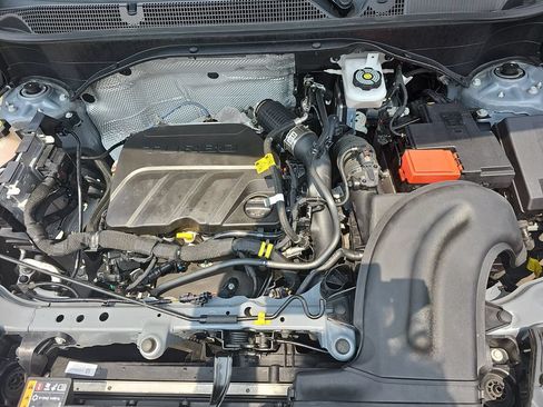 Certified 2024 Buick Encore GX Preferred w/ Comfort Package FWD image 35