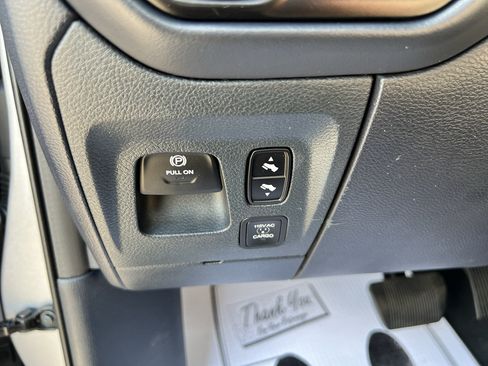 Used 2019 RAM 1500 Limited AWD/4WD image 29