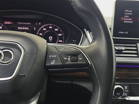 Used 2018 Audi Q5 Prestige w/ Prestige Package image 21