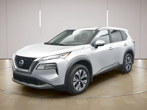 Certified 2023 Nissan Rogue SV AWD/4WD image 3