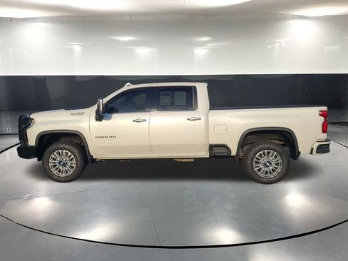 Used 2020 Chevrolet Silverado 2500 High Country image 11