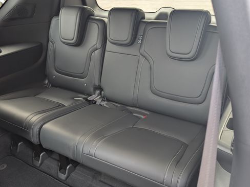 Used 2026 Nissan Armada PRO-4X AWD/4WD image 19
