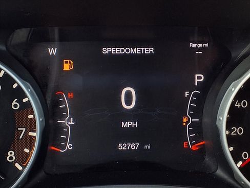 Used 2020 Jeep Compass Limited image 19