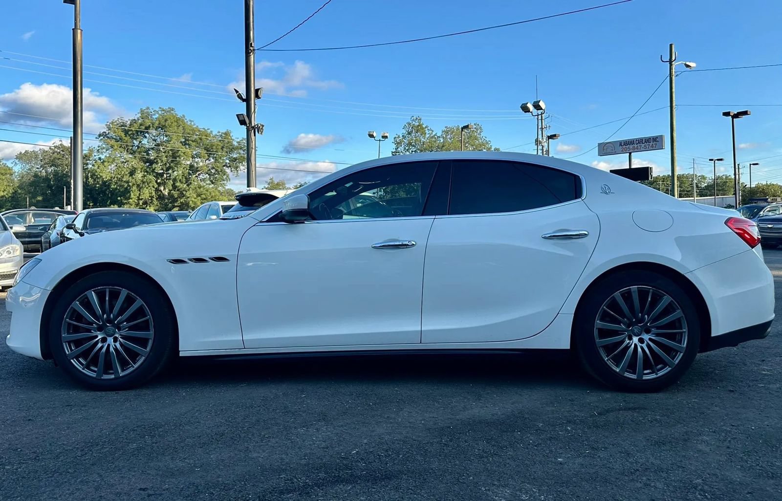 Used 2018 Maserati Ghibli S Q4 AWD/4WD image 3