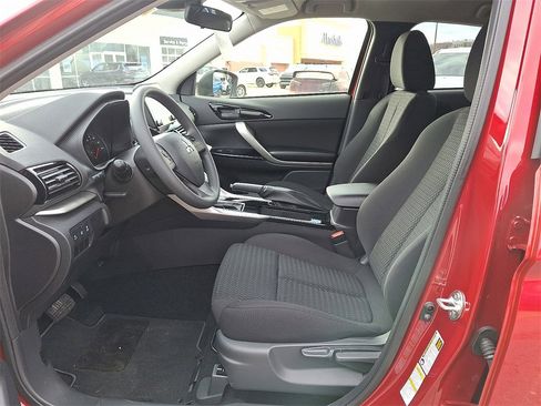 New 2026 Mitsubishi Eclipse Cross LE image 6