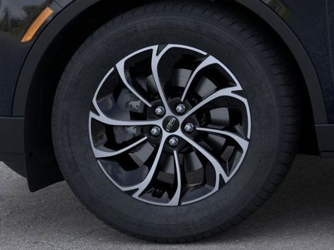 New 2026 Lincoln Nautilus Premier w/ Equipment Group 102A AWD/4WD image 19