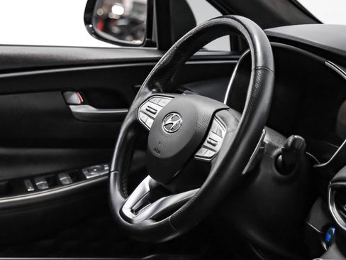 Used 2022 Hyundai Santa Fe Calligraphy image 10