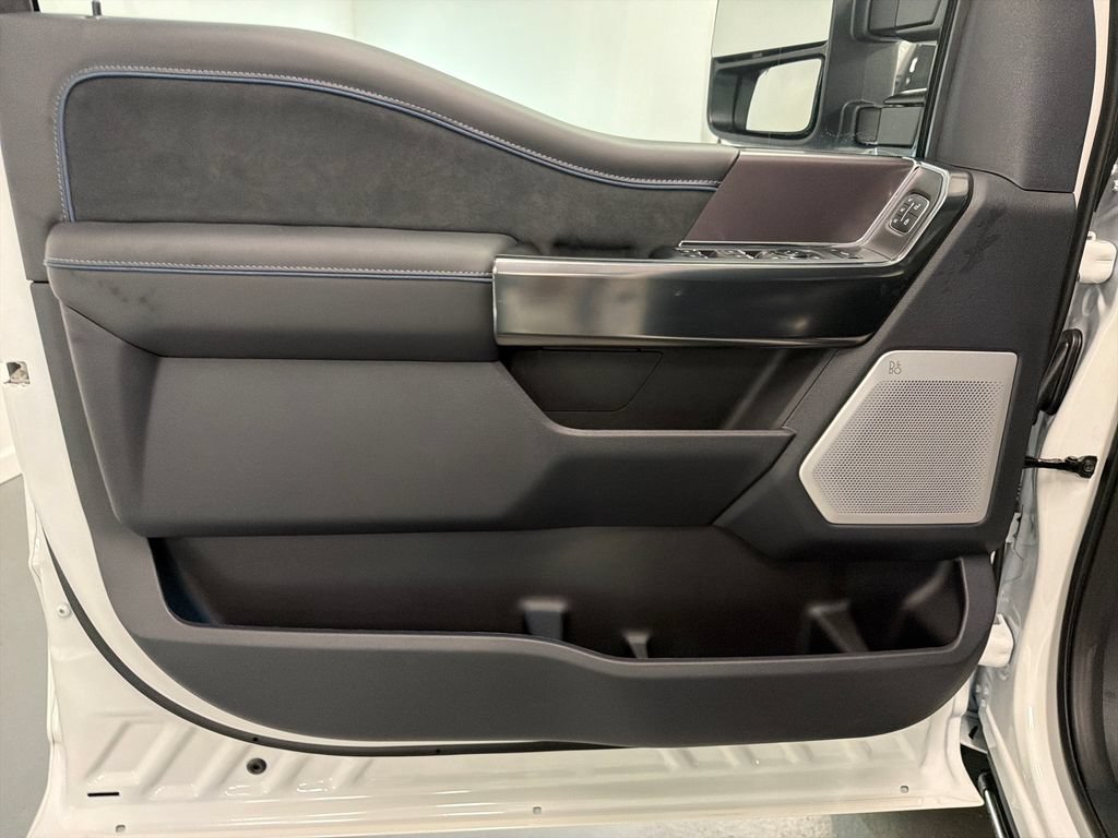 New 2026 Ford F250 Platinum AWD/4WD image 10