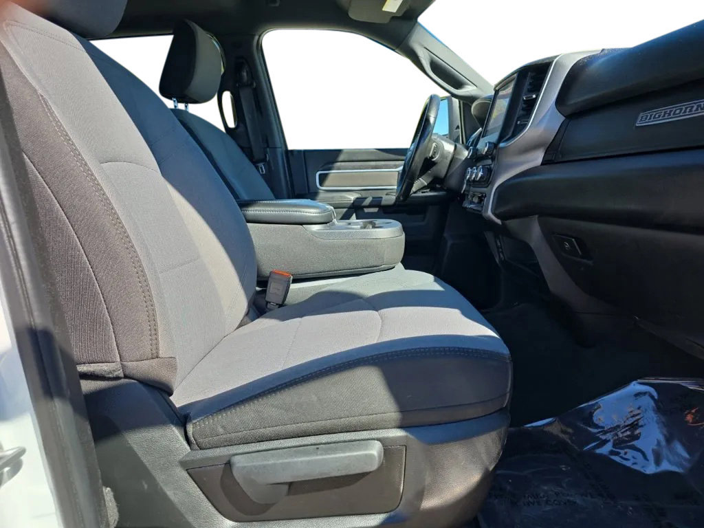 Used 2024 RAM 2500 Big Horn AWD/4WD image 19