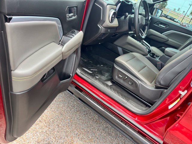 Used 2024 Chevrolet Colorado ZR2 w/ ZR2 Convenience Package III AWD/4WD image 19