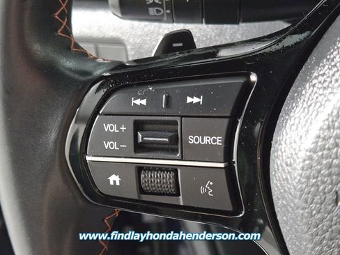 Certified 2025 Honda Pilot Sport image 27