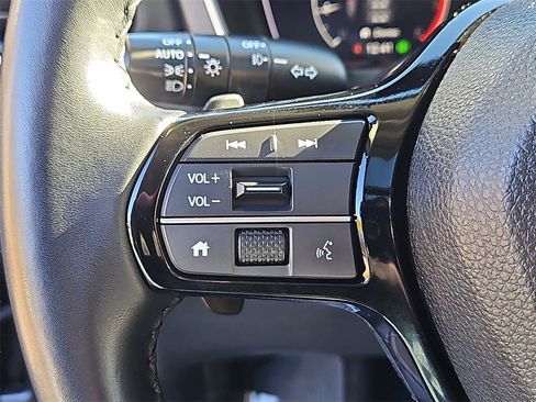 Used 2024 Honda Pilot Touring image 28