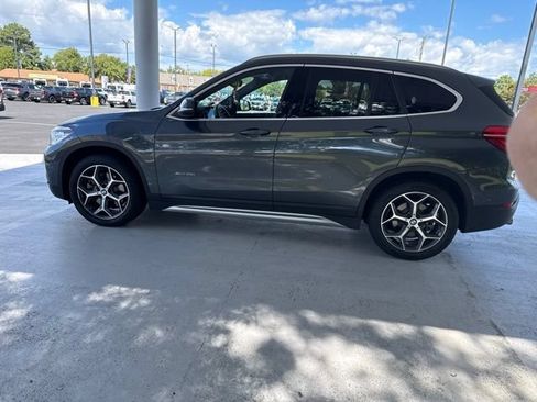 Used 2018 BMW X1 xDrive28i AWD/4WD image 5