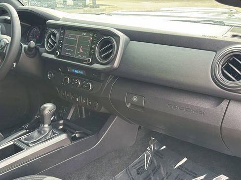 Used 2023 Toyota Tacoma TRD Sport w/ Technology Package RWD image 41