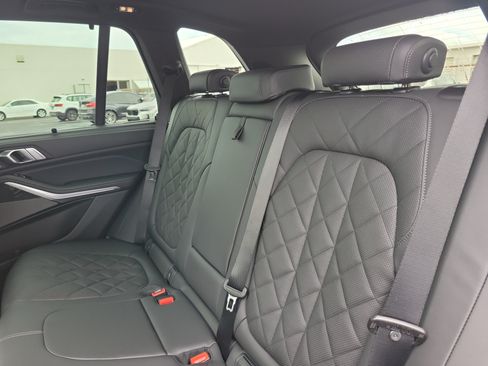 New 2026 BMW X5 sDrive40i w/ M Sport Package RWD image 8