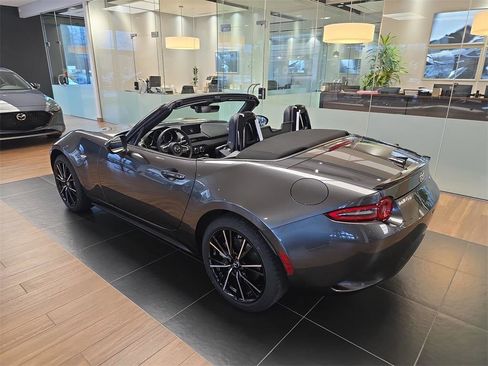 New 2025 MAZDA MX-5 Miata Grand Touring image 3