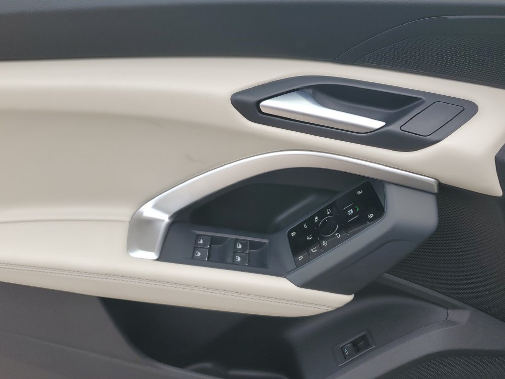 New 2026 Audi Q5 Premium AWD/4WD image 25