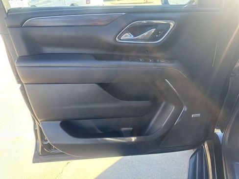 Used 2023 GMC Yukon SLT image 14