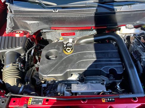 Used 2023 GMC Terrain SLE w/ Driver Convenience Package image 30