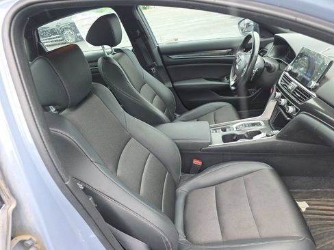Used 2022 Honda Accord Sport image 29