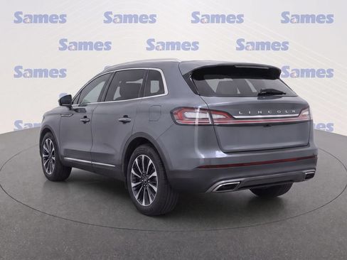 Used 2023 Lincoln Nautilus FWD w/ Premium Package image 4