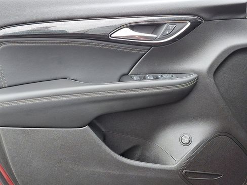 Used 2022 Buick Envision Preferred FWD image 13