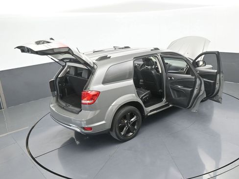 Used 2020 Dodge Journey Crossroad image 73