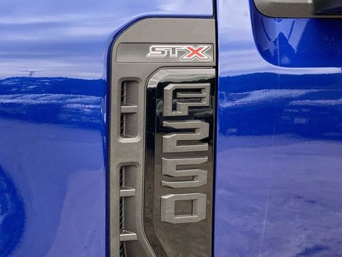New 2026 Ford F250 XL w/ STX Appearance Package AWD/4WD image 8