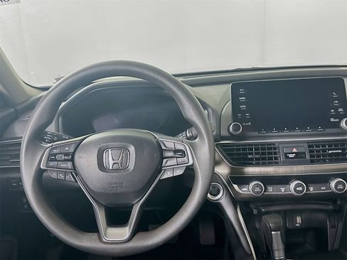 Used 2019 Honda Accord LX image 18