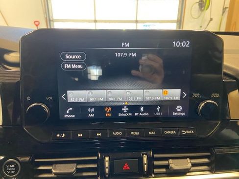 Certified 2023 Nissan Pathfinder SL image 18