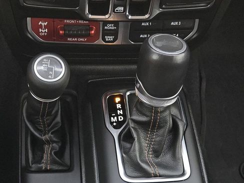 Used 2022 Jeep Wrangler Unlimited Rubicon w/ Trailer Tow Package image 18