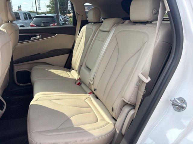 Used 2020 Lincoln Nautilus Reserve w/ Equipment Group 201A AWD/4WD image 16