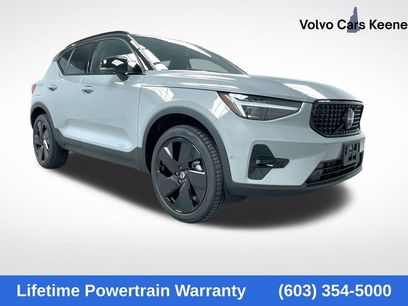 New 2026 Volvo XC40 B5 Ultra w/ Climate Package