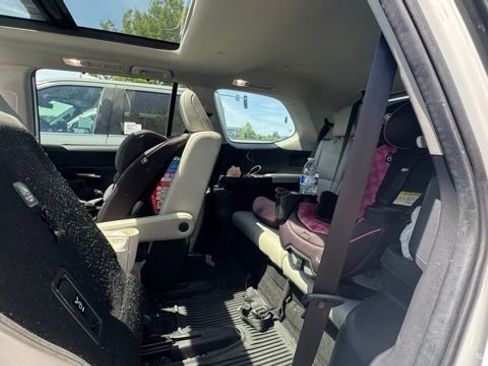 Used 2024 Toyota Grand Highlander Platinum image 7