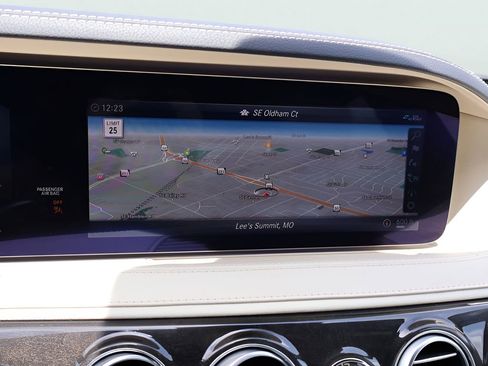 Used 2020 Mercedes-Benz S 560 4MATIC Sedan image 22