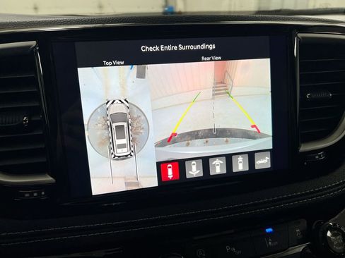 New 2026 Chrysler Pacifica Select FWD image 15