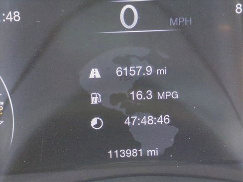 Used 2018 Jeep Grand Cherokee Limited image 11