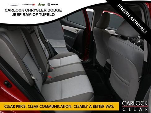 Used 2018 Toyota Corolla L image 32