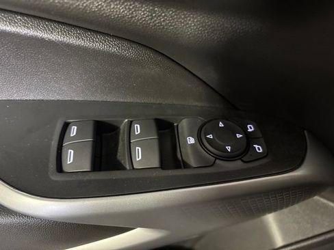Used 2025 Chevrolet Trax RS w/ Driver Confidence Package FWD image 19