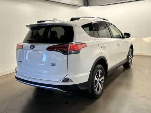 Used 2018 Toyota RAV4 XLE w/ Plus Extra Value Package AWD/4WD image 33