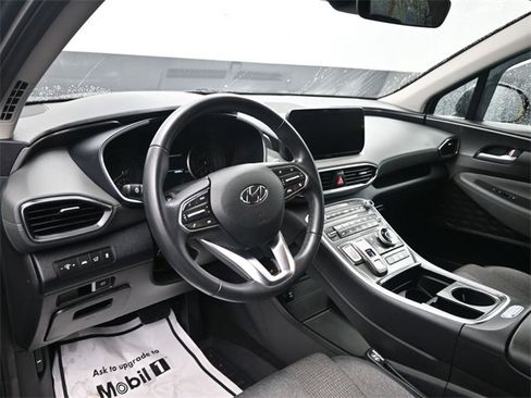 Used 2023 Hyundai Santa Fe SEL image 7