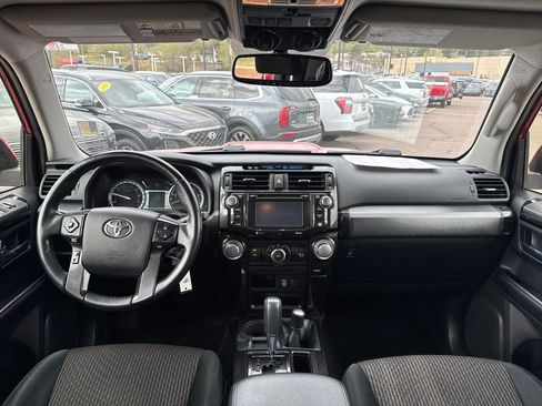 Used 2014 Toyota 4Runner Trail image 37