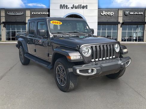 Used 2022 Jeep Gladiator Overland w/ Popular Equipment Package AWD/4WD image 2