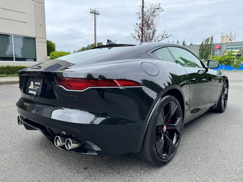 Used 2023 Jaguar F-TYPE Coupe RWD image 10
