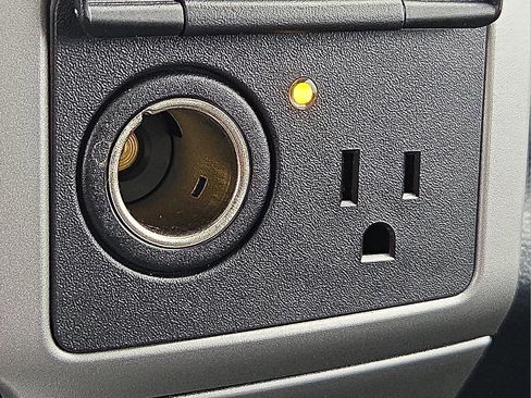 Certified 2022 Ford F350 Lariat w/ Lariat Ultimate Package image 20